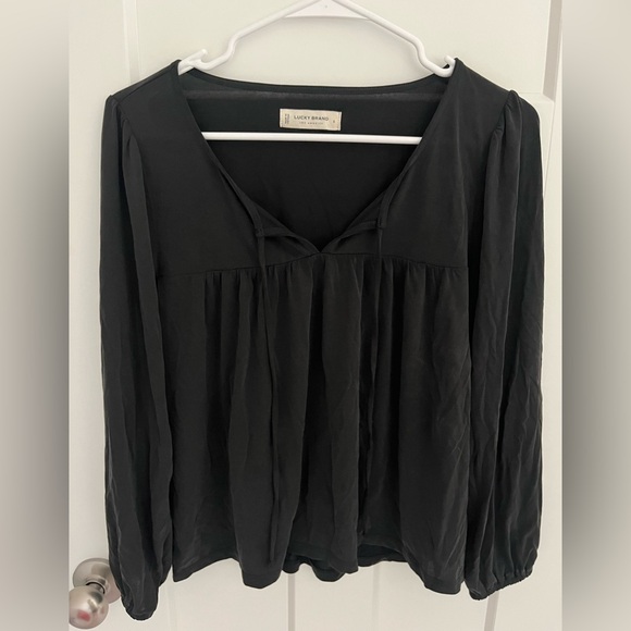 Lucky Brand Women's Causal Black Blouse - Picture 1 of 5
